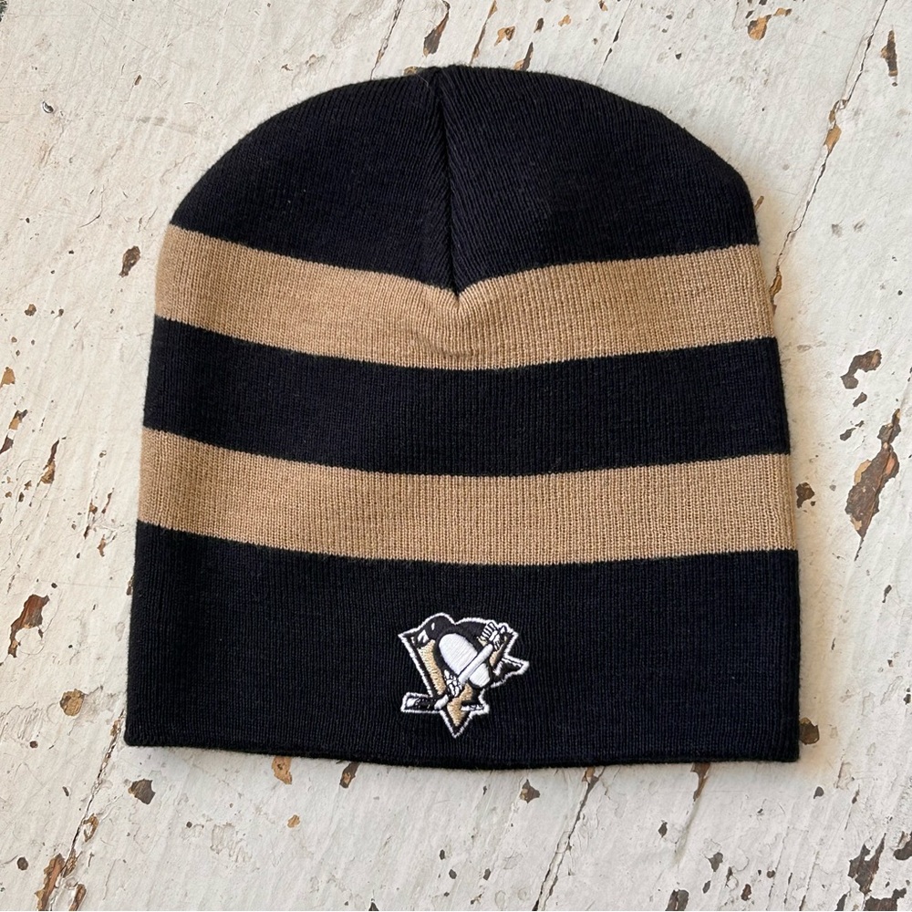 Zephyr Grafx Pittsburg Penquins Sprots Knit Beanie Hat